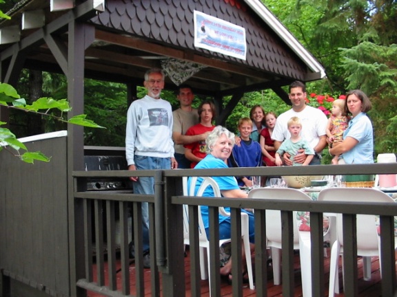 576x432 pixels (105K)