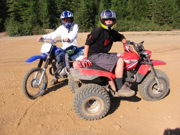 576x432 pixels (119K)