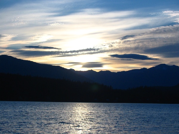 600x450 pixels (96K)