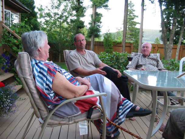 608x456 pixels (104K)