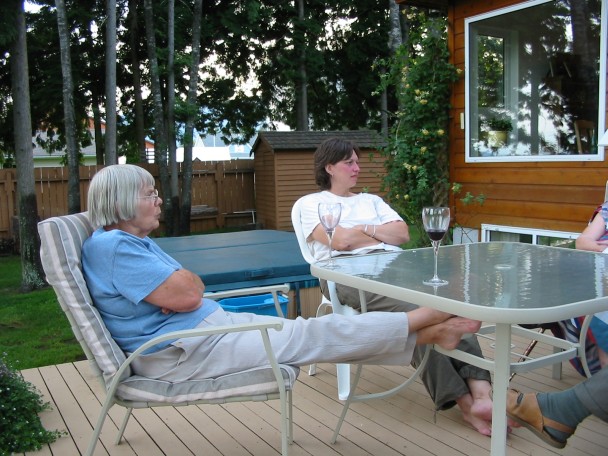 608x456 pixels (97K)